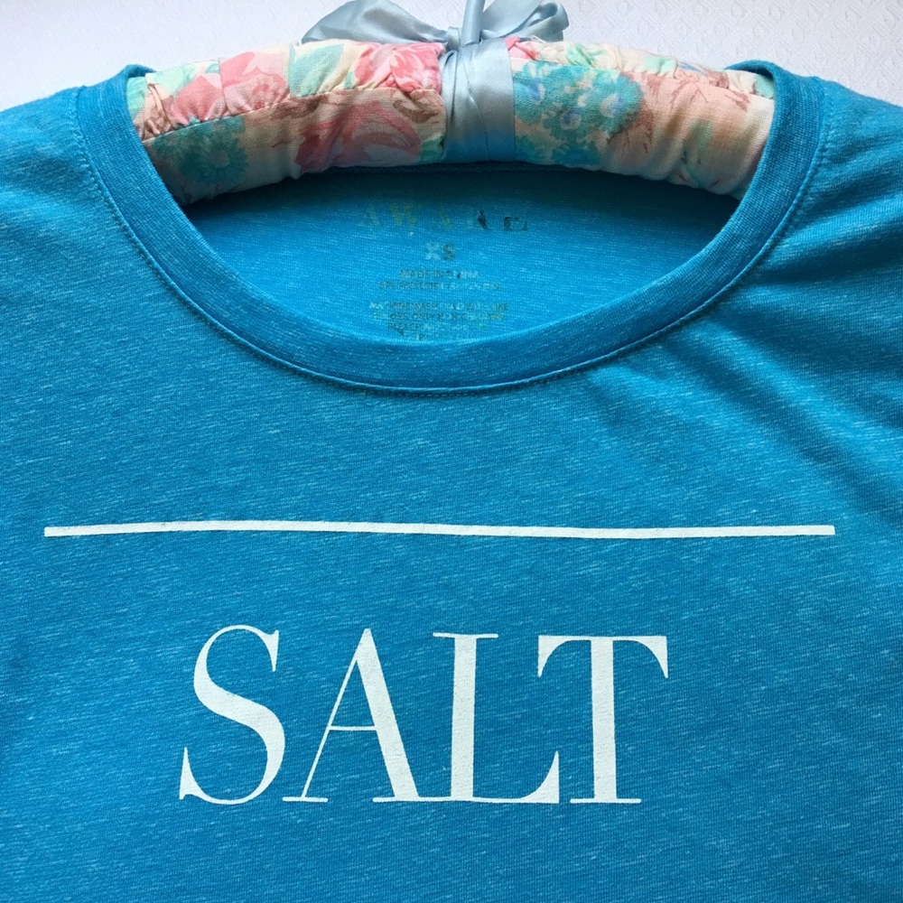 Beachy “Salt in the Air sand in my Hair “ tee 🏖! - Picture 4 of 5